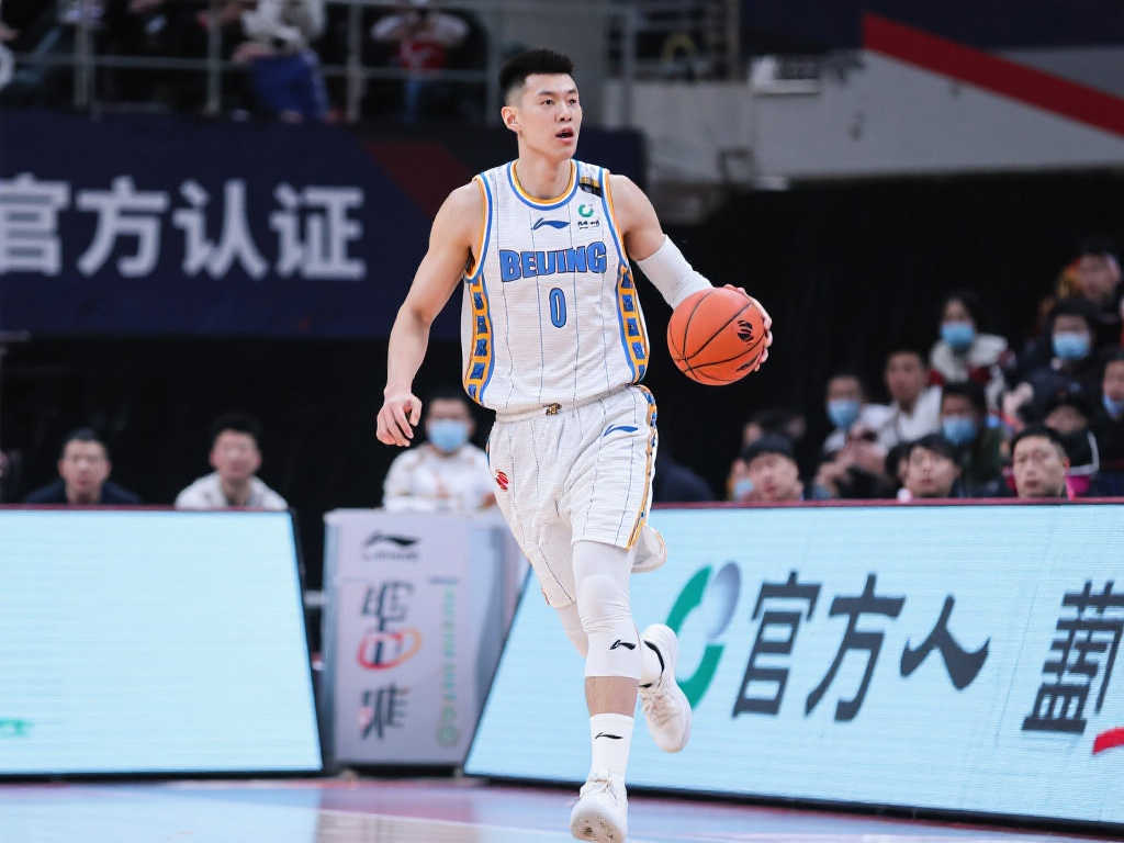 博拉尼奥斯